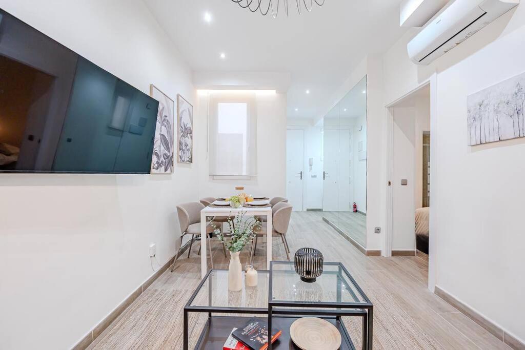 Terraza & Confort En Ubicacion Inmejorable! มาดริด ภายนอก รูปภาพ